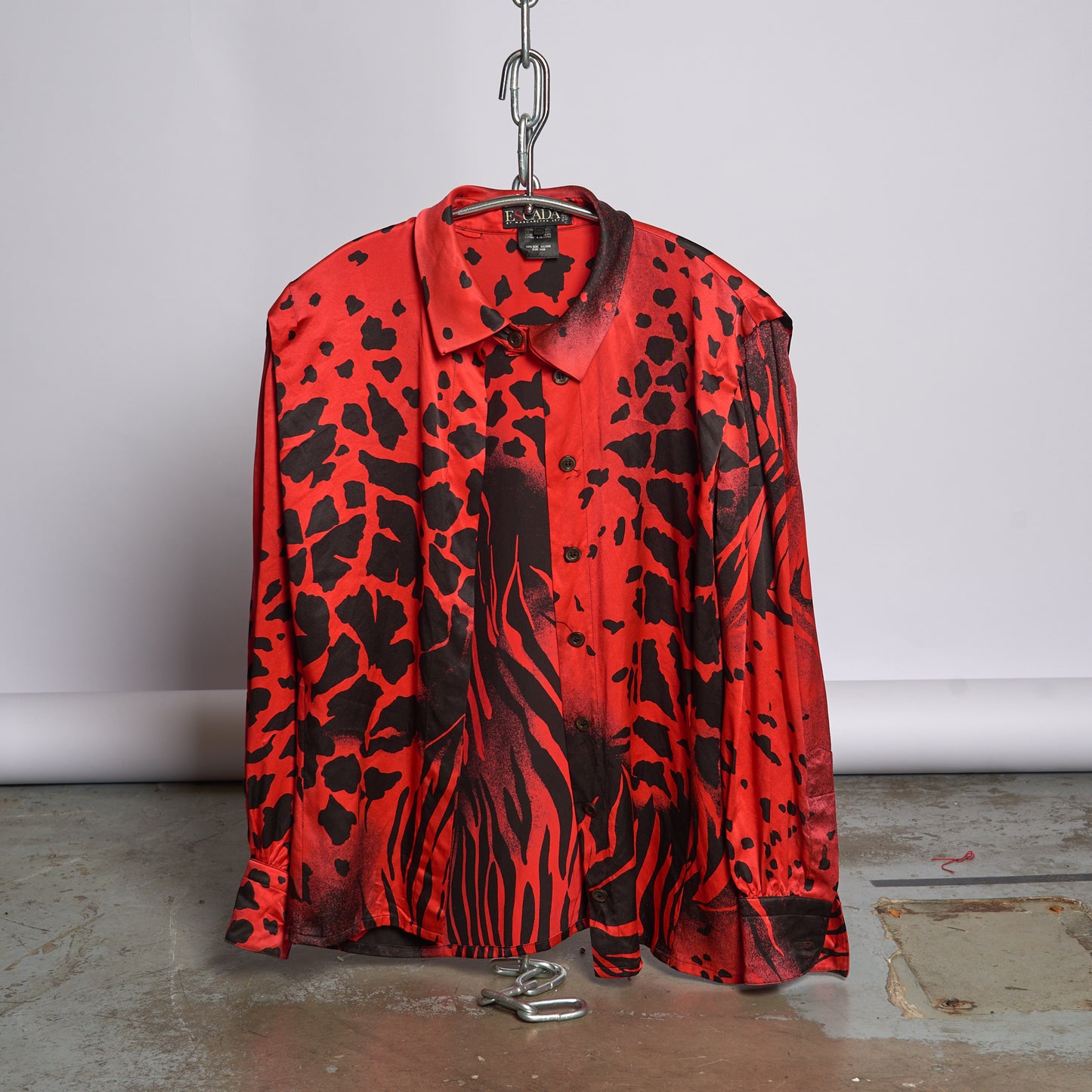 Beautiful Red Blouse With Black Details